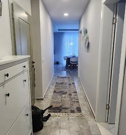 Deluxe Private Next To Grand Blue Fafa Golem Golem (Tirana)